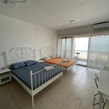 Breeze Apartments Peraia  Luaran gambar