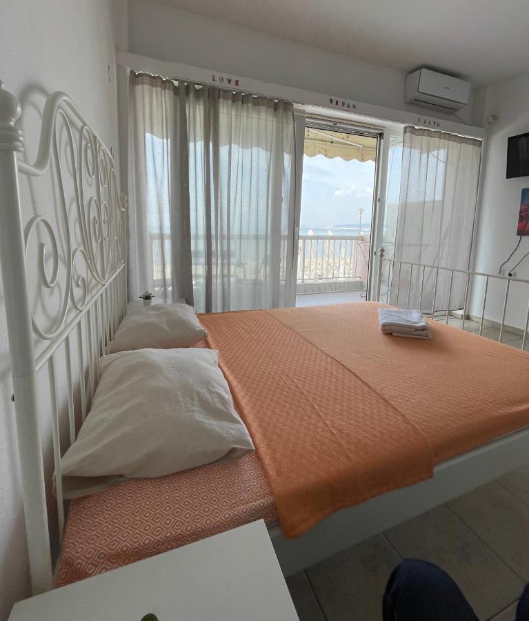 Breeze Apartments Peraia  Luaran gambar